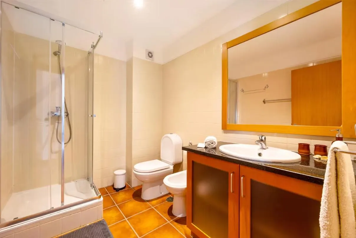Spacious Apartment With Sea View Lagos